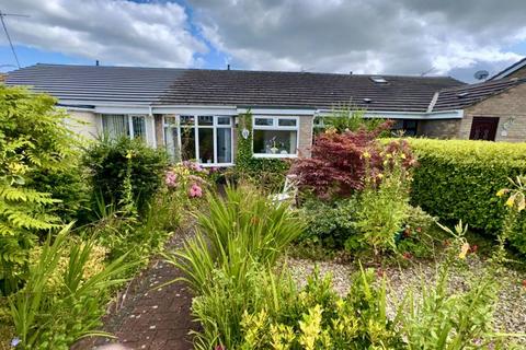 2 bedroom bungalow for sale, Lingmell, Washington NE37