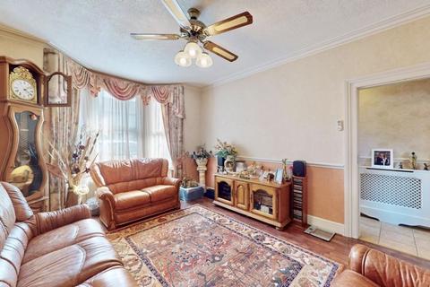 undefined, The Greenway, Uxbridge, UB8