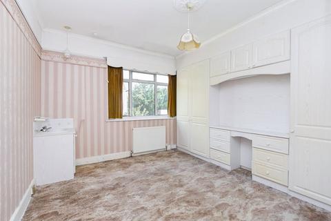 11 Wyatt Park Road, London, SW2 3TN
