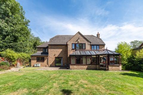 5 bedroom detached house for sale, Bilbrook Lane, Milton Keynes