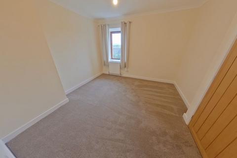 2 bedroom terraced house to rent, Portland Place, Lybster