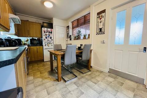 3 bedroom semi-detached house for sale, Whitefield Road, Preston PR1