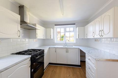 20 Deverell Close, Bradford-on-avon, BA15 1UY