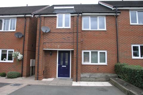 3 bedroom semi-detached house to rent, Orchard Street, Brierley Hill DY5