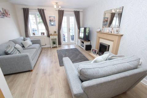 3 bedroom townhouse for sale, Selborne Road, Dudley DY2