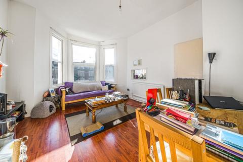 2 bedroom apartment for sale, Thurlow Park Road, London