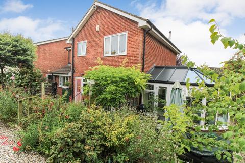 13 The Spinney, Knaresborough, HG5 0TD