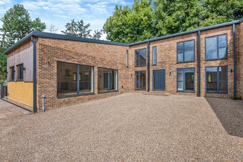 5 bedroom barn conversion for sale, Loddington Lane, Linton, Maidstone, Kent