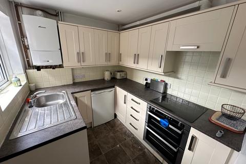 2 bedroom terraced house to rent, Avon Street, Warwick