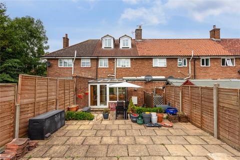 105 Alexander Close, Stewartby, Bedford, MK43 9LT