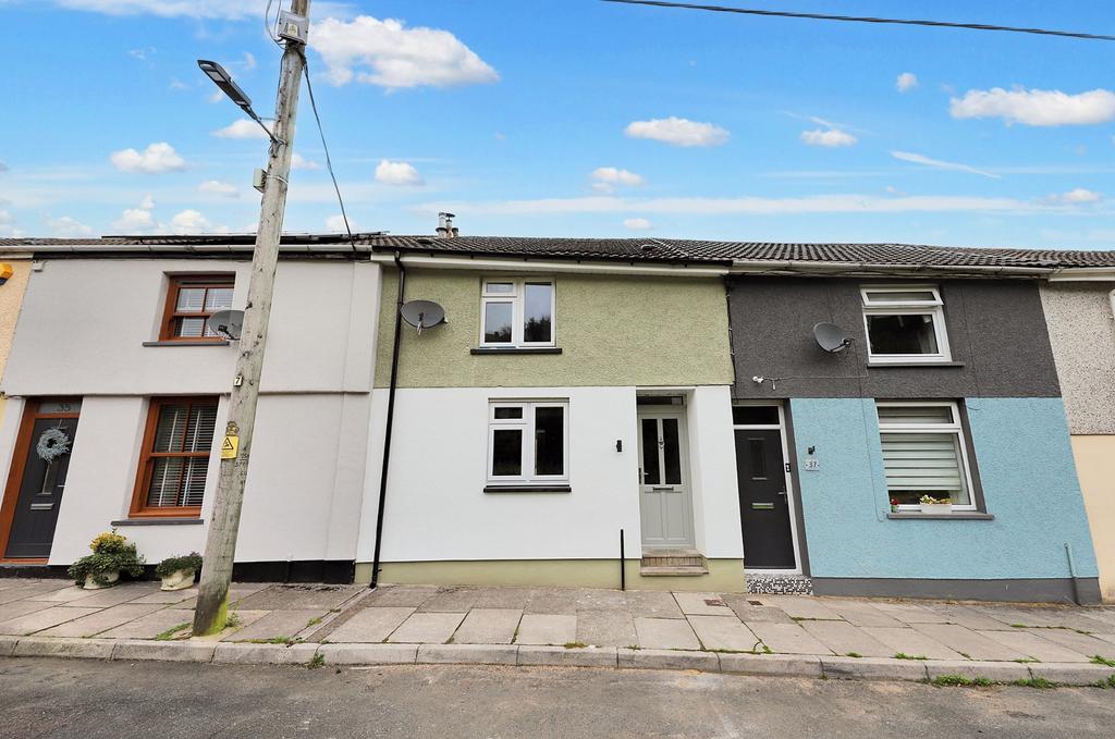 Cwmparc CF42 2 bed terraced house - £135,000