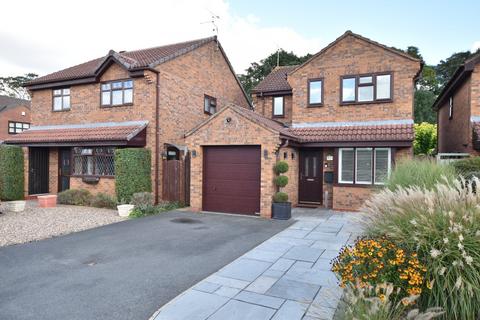 3 bedroom detached house for sale, Elmside, Evesham WR11