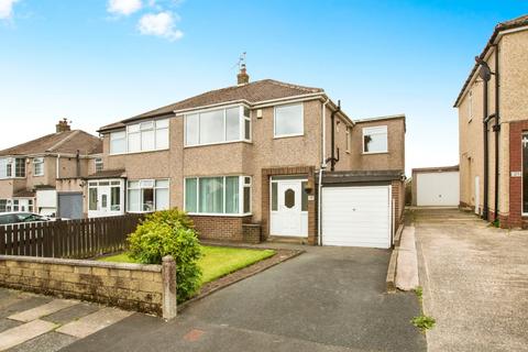 3 bedroom semi-detached house for sale, Illingworth Drive, West Yorkshire HX2