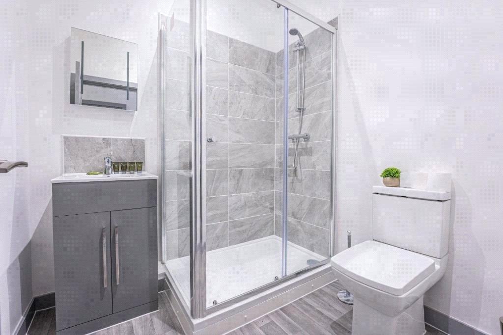 Gorgeous Shower Room