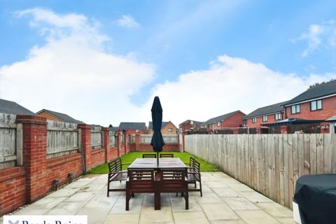 2 bedroom semi-detached house for sale, Egmont Street, Greater Manchester M6