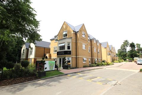 2 bedroom flat to rent, Chambord House, Queenswood Crescen, Egham TW20