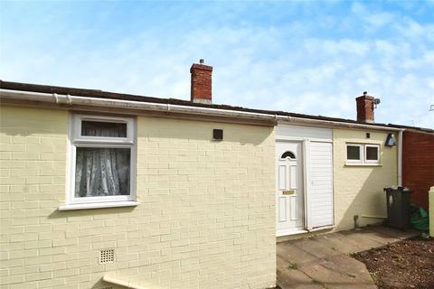 3 bedroom terraced house to rent, Greystoke Close, Leicestershire LE4