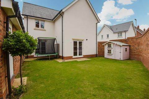 4 bedroom detached house for sale, Terlings Avenue, Harlow CM20