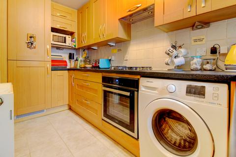 2 bedroom end of terrace house for sale, Wheelers Park, Buckinghamshire HP13