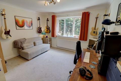 2 bedroom end of terrace house for sale, Wheelers Park, Buckinghamshire HP13