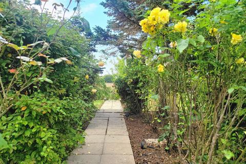 3 bedroom detached house for sale, Skegness Road, Skegness PE25
