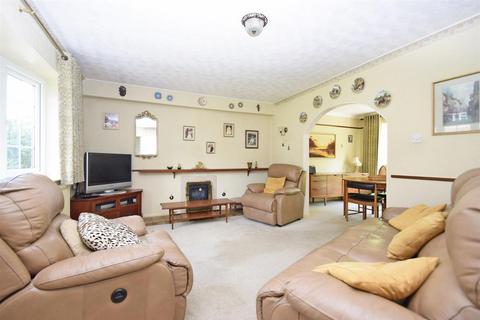 4 bedroom detached house for sale, Ryelands, Radbrook, Shrewsbury