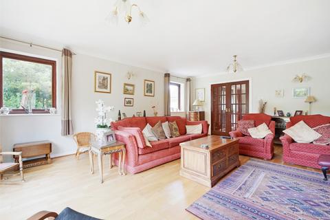 69 Dore Road, Sheffield, S17 3ND