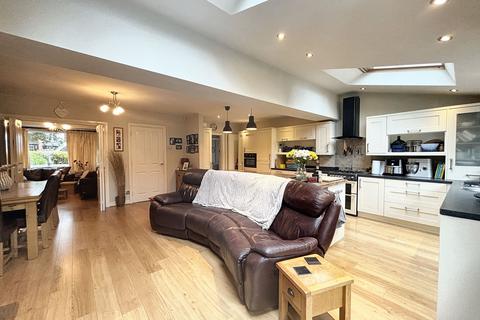 205 Leigh Road, Worsley, Manchester, M28 1NN