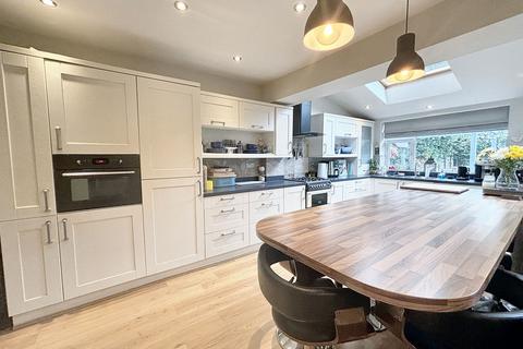 205 Leigh Road, Worsley, Manchester, M28 1NN