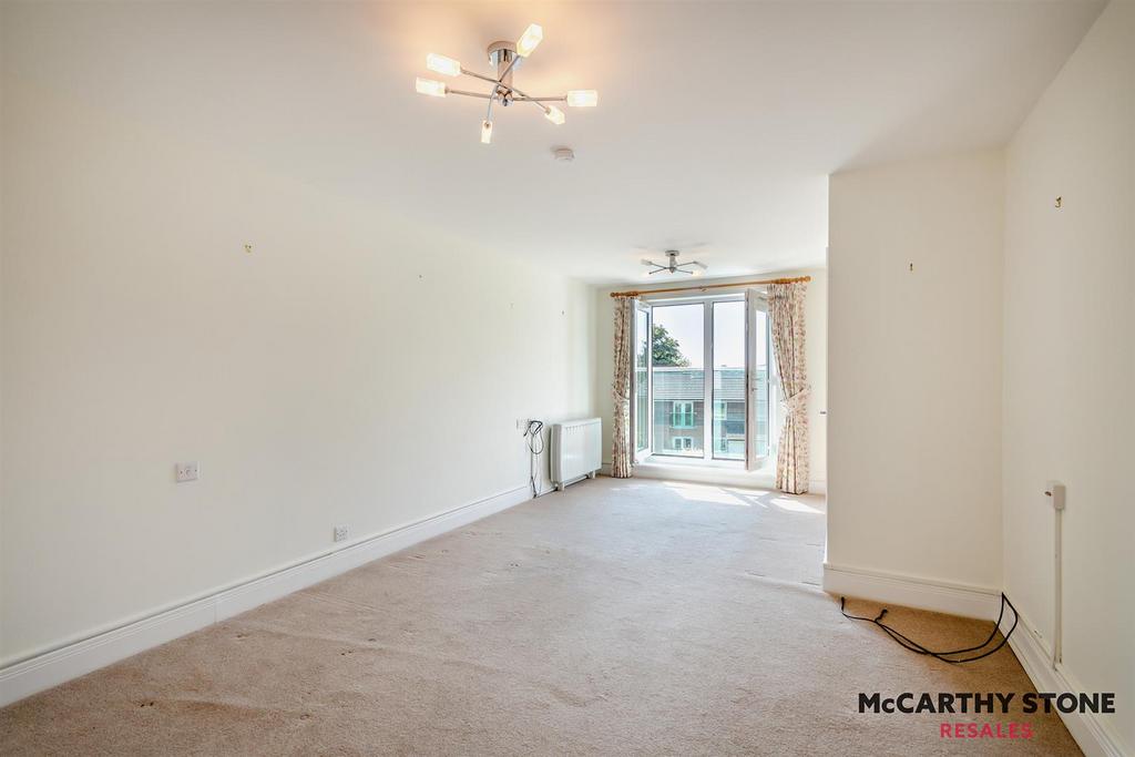 8615699-interior05-800.jpg