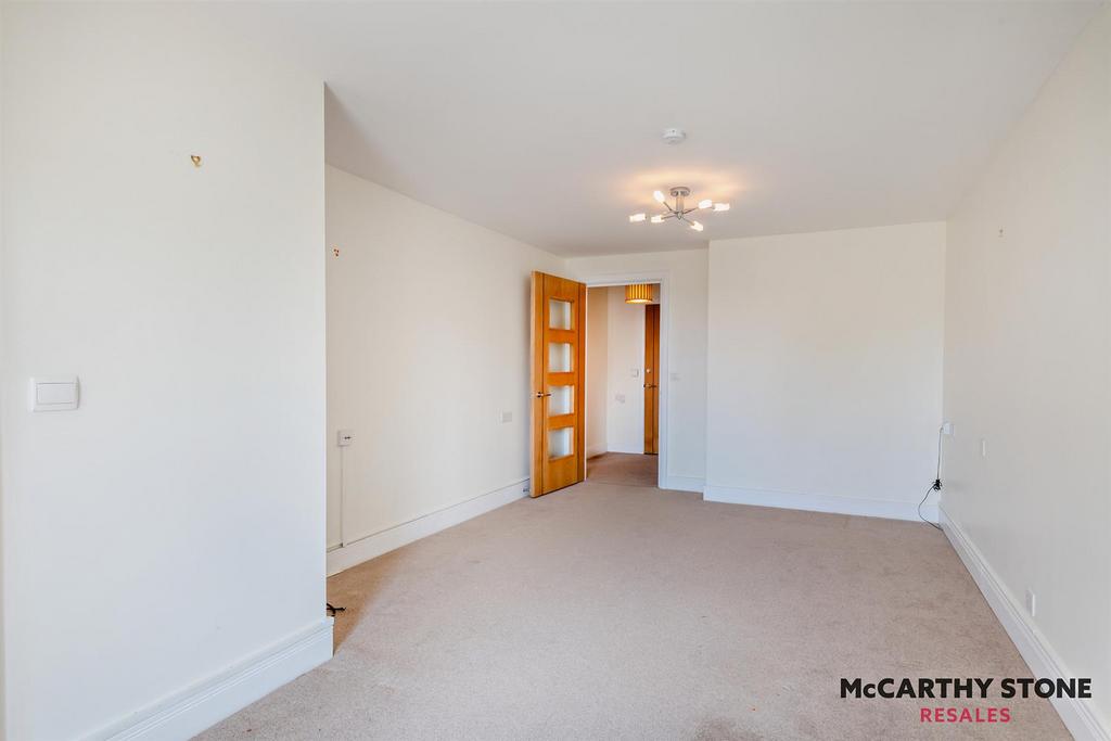 8615699-interior09-800.jpg