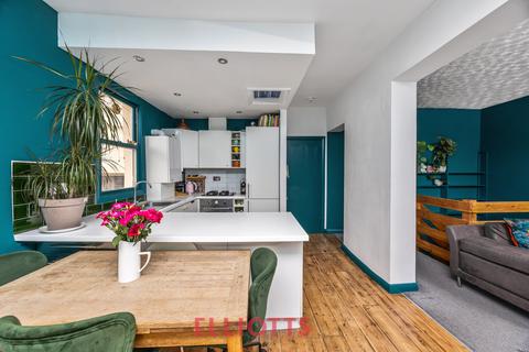 2 bedroom maisonette for sale, Lansdowne Place, Hove