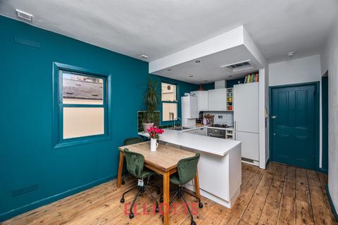 2 bedroom maisonette for sale, Lansdowne Place, Hove