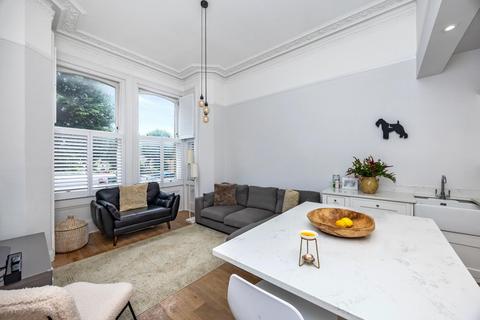 2 bedroom flat for sale, Cromwell Road, Hove