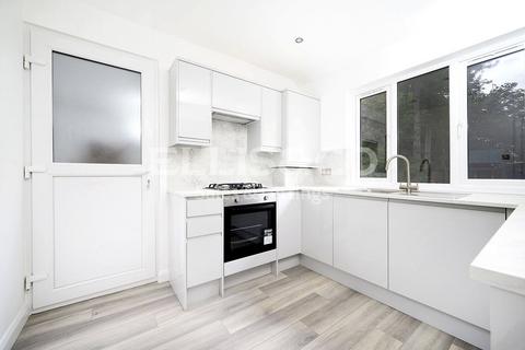 9 Laleham Avenue, London, NW7 3HN