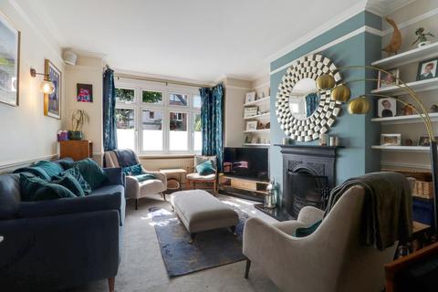 95 Hare Lane, Claygate, Esher, KT10 0QX