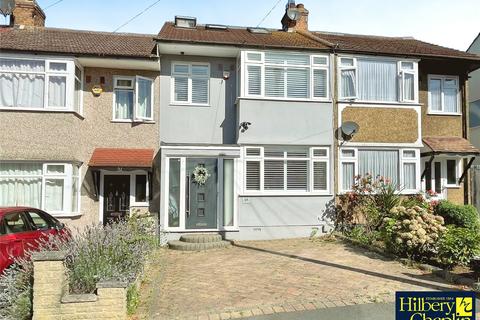 4 bedroom terraced house for sale, MacDonald Avenue, Hornchurch, RM11