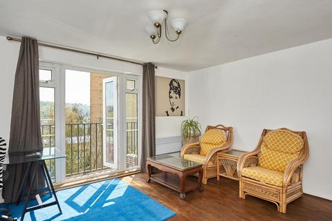 3 bedroom apartment for sale, Saffron Court, Bath BA1