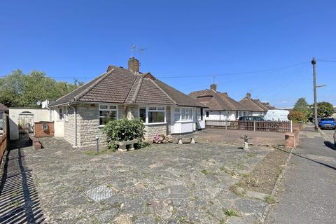 2 bedroom bungalow for sale, Beaufort Way,  Ewell, KT17