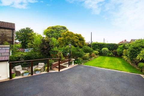 93 Sunnyhurst Lane, Darwen, BB3 1JU
