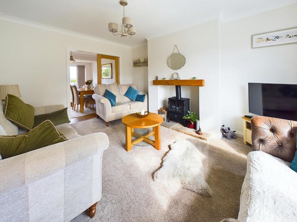 CAM01268 G0-PR0195-STILL006.jpg