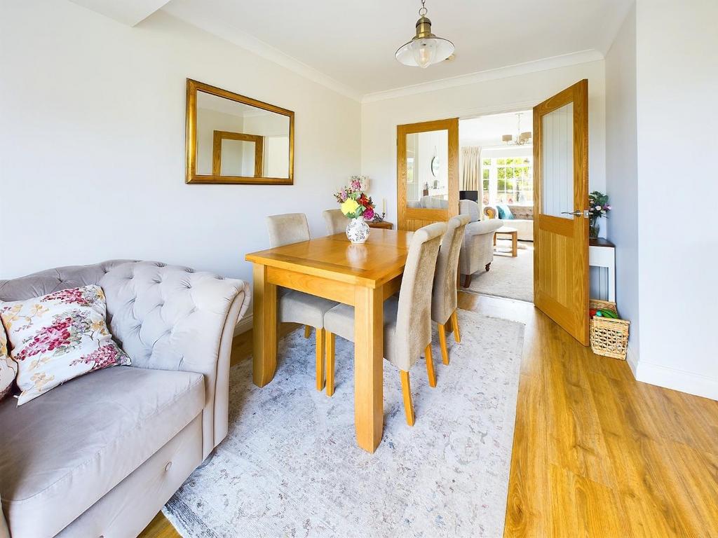 CAM01268 G0-PR0195-STILL004.jpg