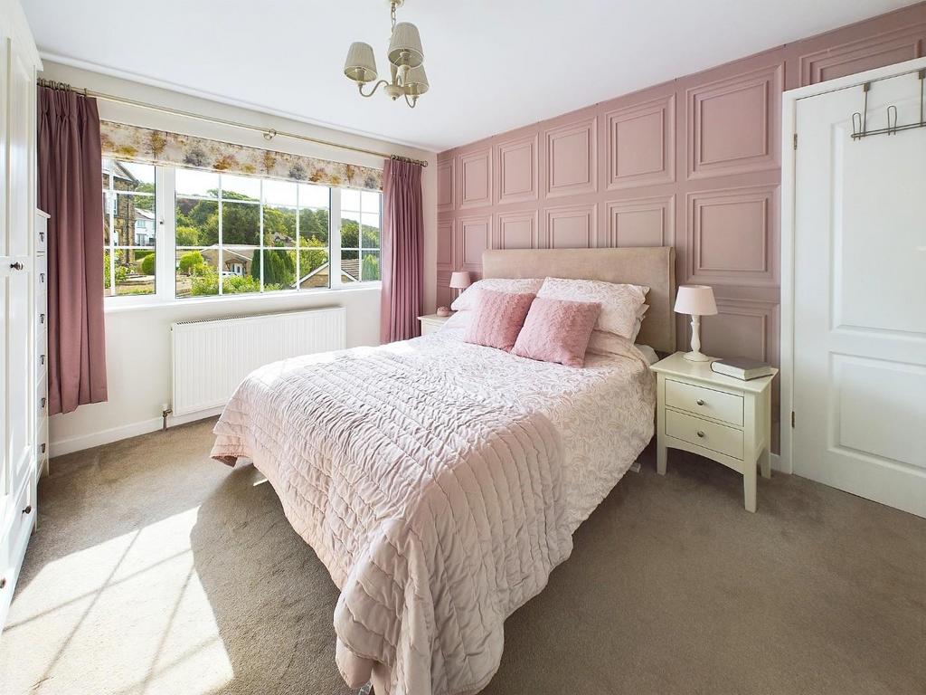 CAM01268 G0-PR0195-STILL011.jpg