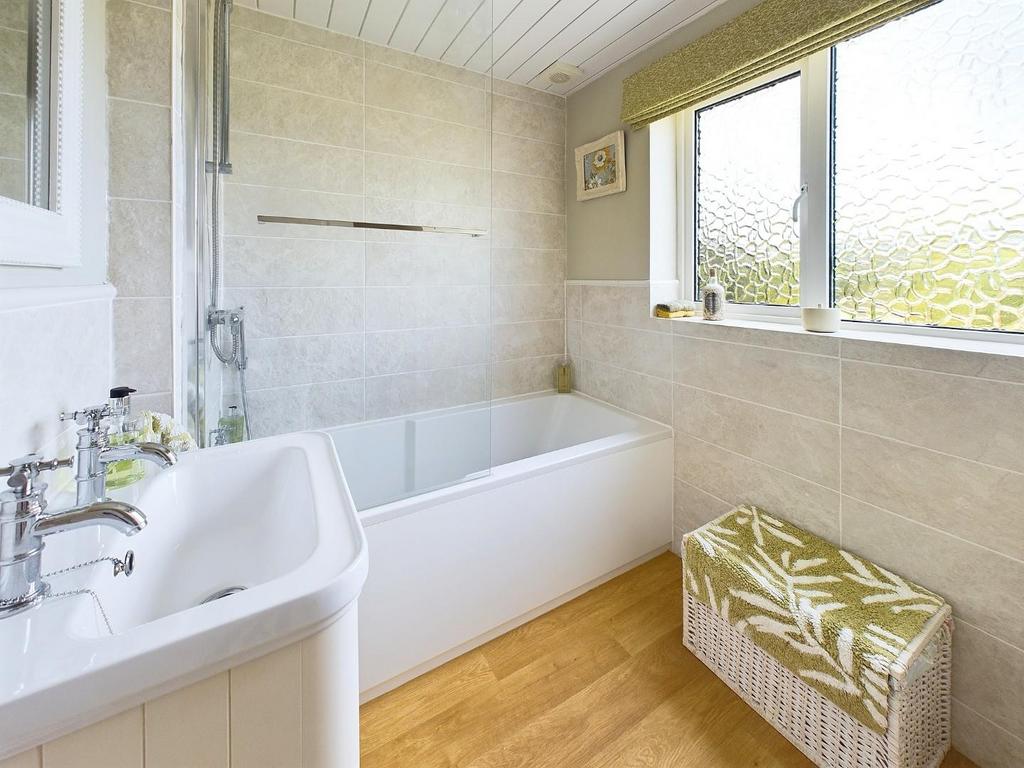 CAM01268 G0-PR0195-STILL008.jpg