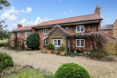 Corner Farm House Pelham Road, Claxby, Market Rasen, LN8 3YR