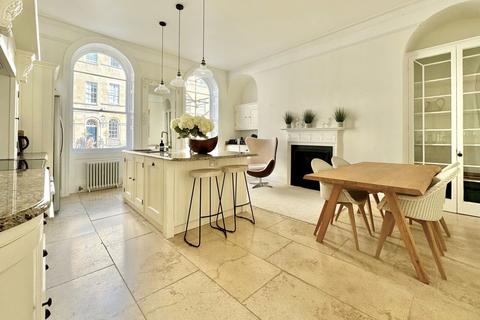 2 bedroom apartment for sale, Henrietta Street, Bath