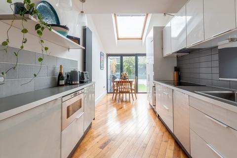 60 Beauley Road, Bristol, BS3 1QF