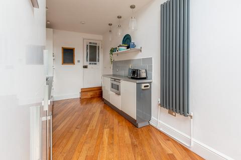 60 Beauley Road, Bristol, BS3 1QF