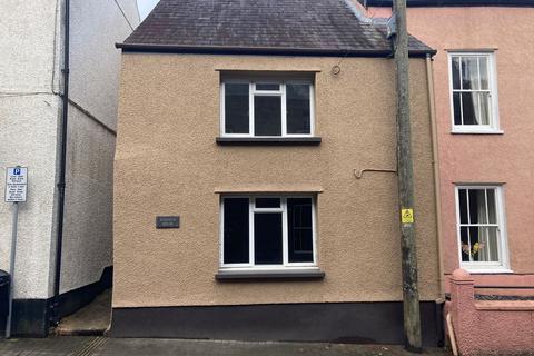 4 bedroom end of terrace house to rent, Church Street, Llangadog, Carmarthenshire.