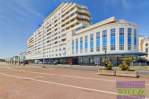 1 bedroom flat for sale, Marine Court, St. Leonards-On-Sea